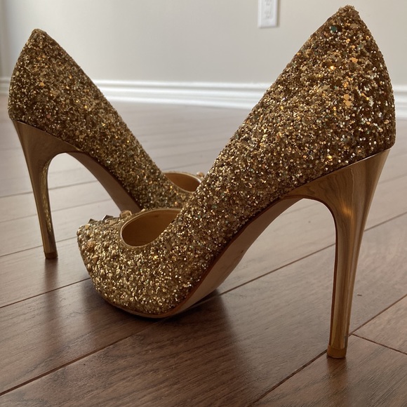 Sparkly gold heels - Picture 4 of 6